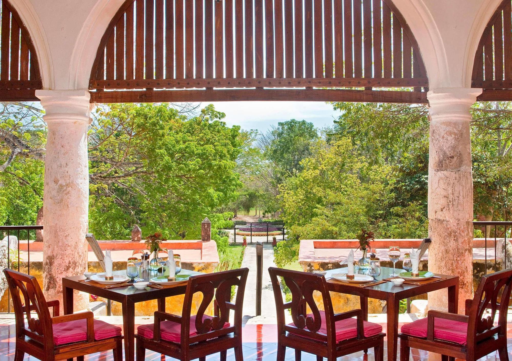 Hotel Hacienda Uayamón Restaurant photo